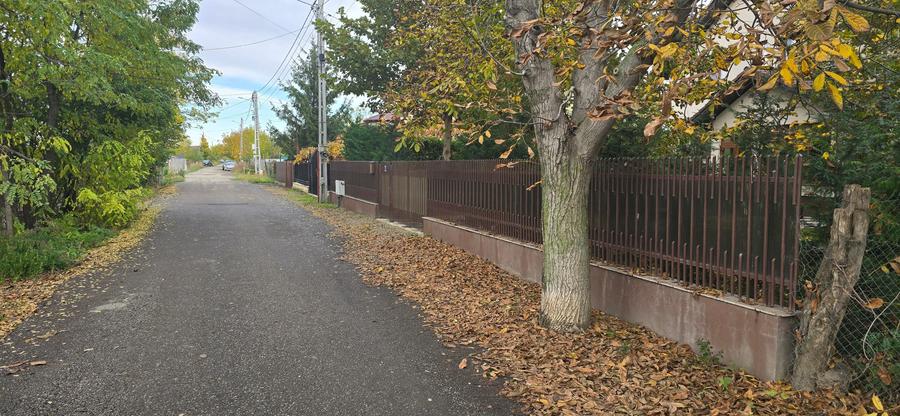 Teren  715  mp  intravilan Petresti - 1