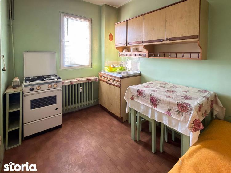 Apartament 2 camere, 48 mp, etaj 3/4, Corni?a langa ?coala 10 - 5