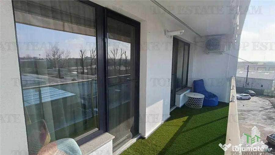 Apartament cu 2 camere semidecomandat, mobilat în Central