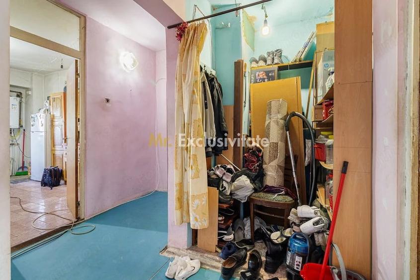 Apartament cu 3 camere decomandat în Sebastian