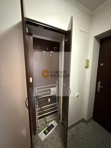 Apartament cu 2 camere nedecomandat, mobilat în Cișmigiu
