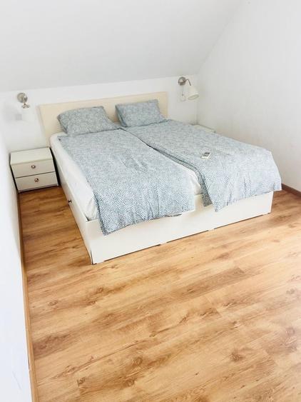 Apartament cu 4 camere semidecomandat în Central