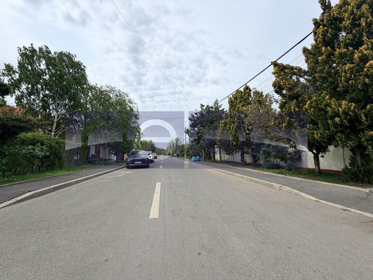 Teren Construcții intravilan de 1530 mp, în Central
