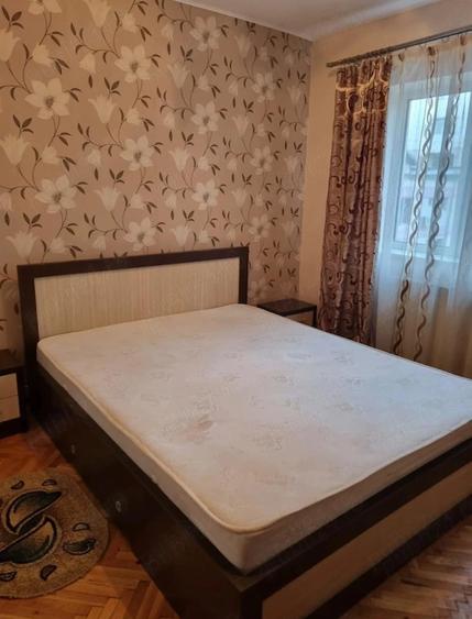 Apartament cu 3 camere decomandat în Popa Șapcă