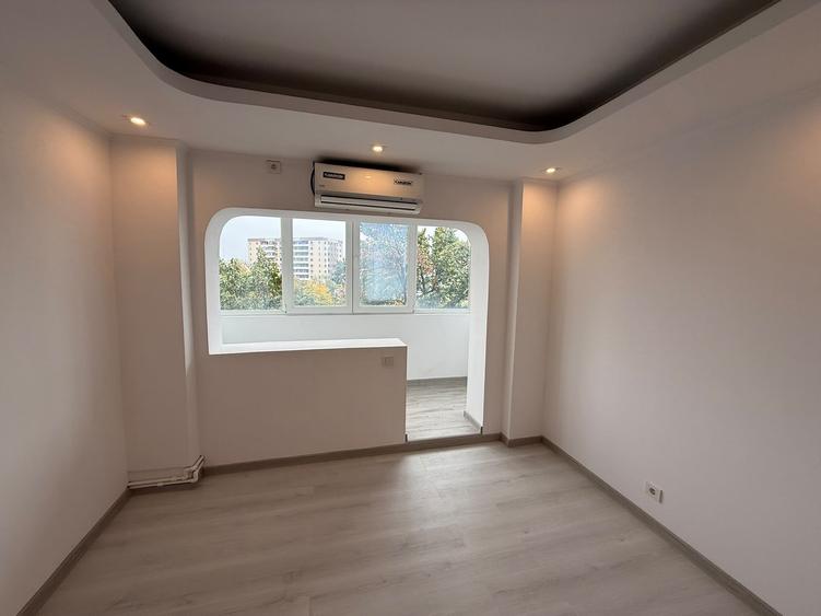 Apartament cu 3 camere în Lujerului