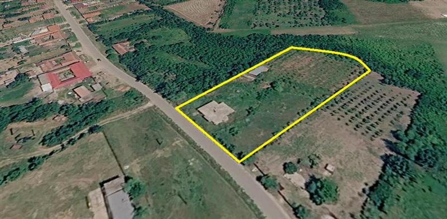 Casă individuală cu 3 camere cu Teren 5314 Mp în Răchitova