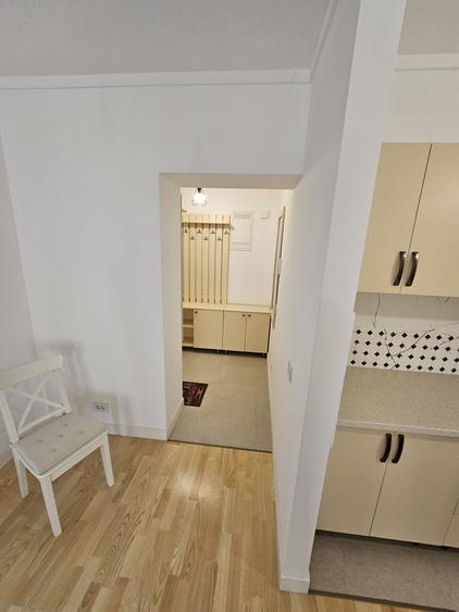 Apartament cu 2 camere decomandat în Jiului