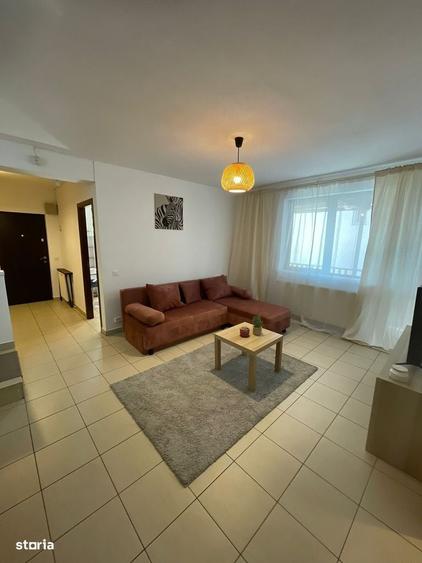 Casă cu 3 camere în Dobroești