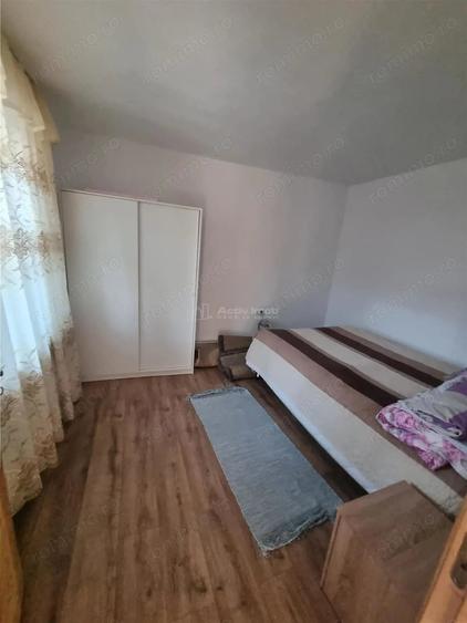 Casă cu Teren 1694 Mp în Nanov