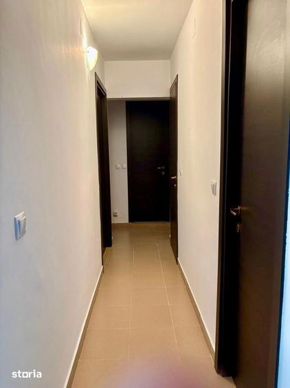 Apartament cu 3 camere decomandat, mobilat în Tei