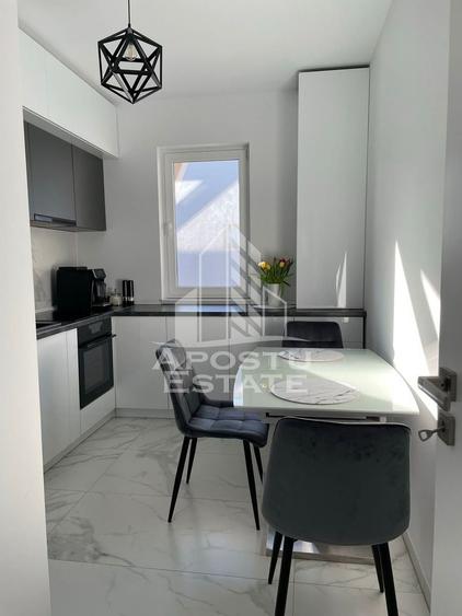 Apartament cu 2 camere decomandat, mobilat în Giroc
