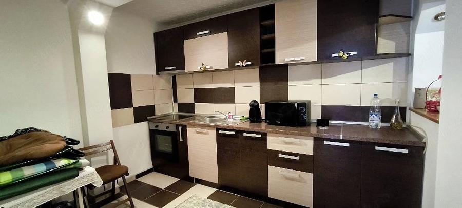 Apartament cu 2 camere decomandat în Calea București