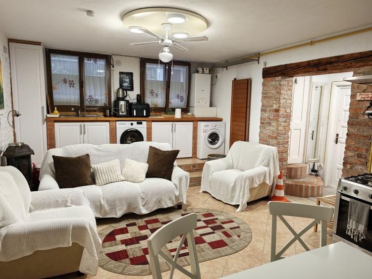 Apartament cu 2 camere decomandat în Semicentral