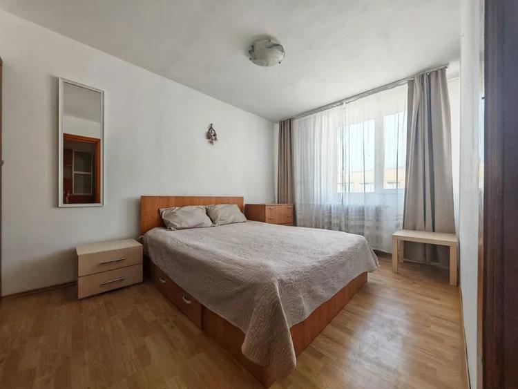 Apartament semidecomandat în Obor