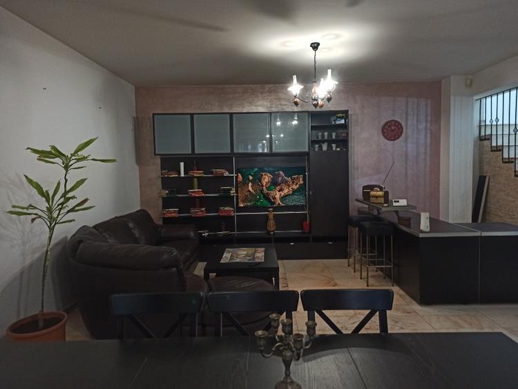 De vânzare casa in zona liniștită  - 2