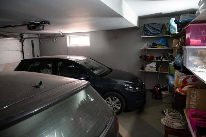 Vila in Andrei Muresanu,  6 camere, teren 600 mp - 11