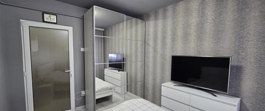 Apartament cu 3 camere, 53 mp, zona Malu Ro?u - 4