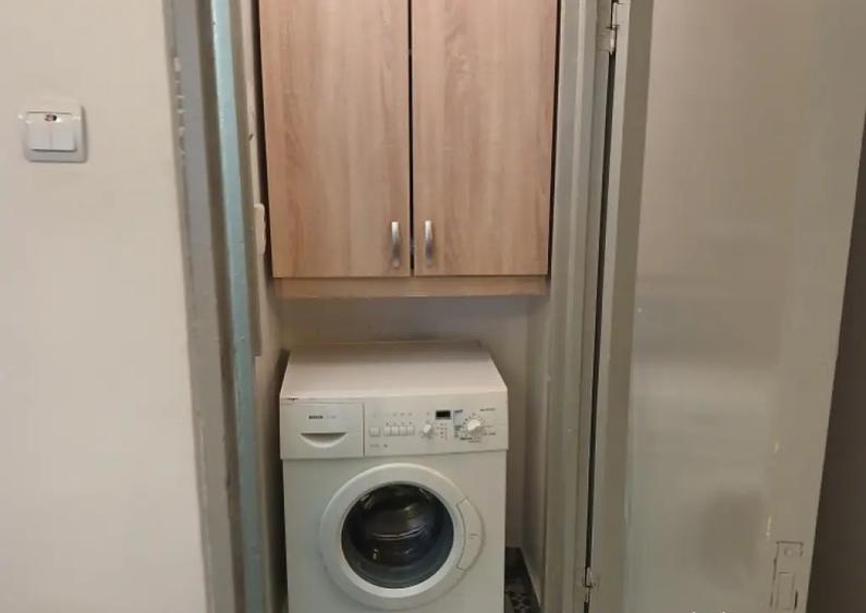 Propietar ofer spre inchiriere apartament cu doua camere in cartierul Noua - 10