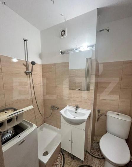 Apartament cu 2 camere in cartierul Micro 14, strada Jiului - 1