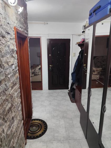 Vând apartament cu 3 camere decomandat - 14