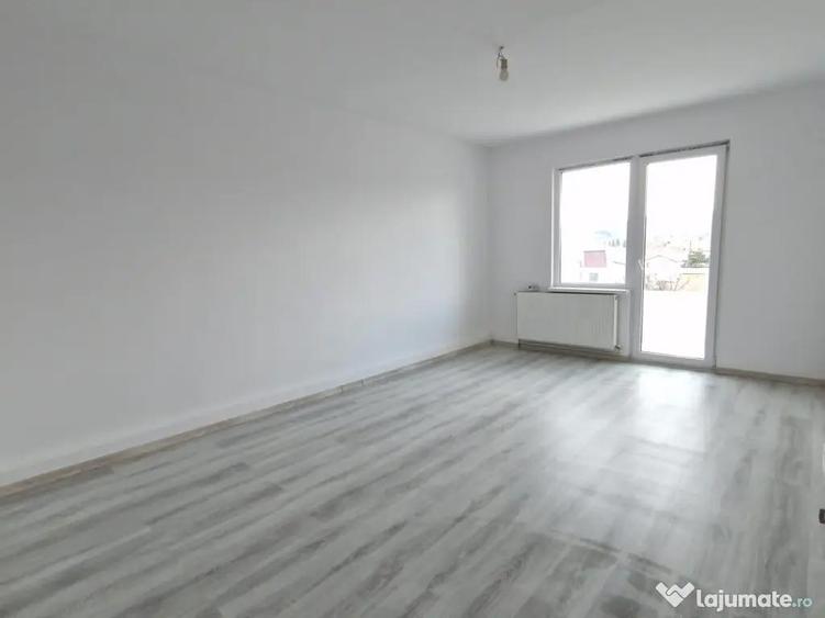 Apartament de vanzare 2 camere central Tarnaveni - 4