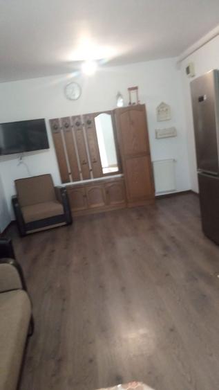 Inchiriez apartament in Florssti - 5