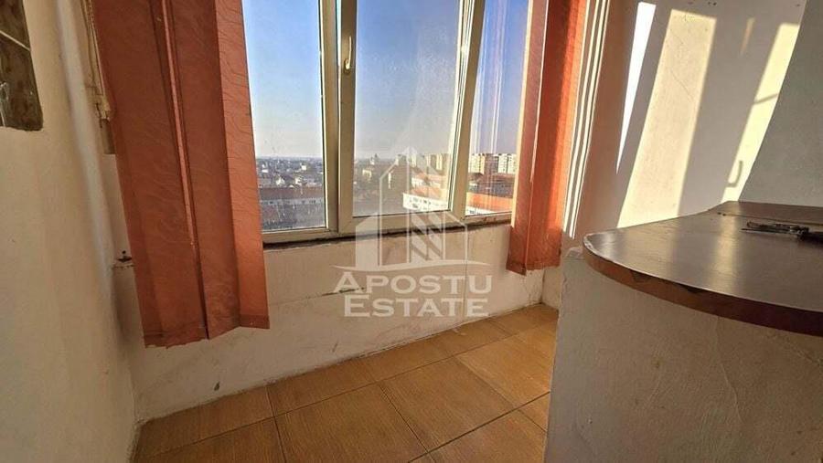 Apartament cu o camera ideal pentru investitie, zona Circumvalatiunii - 1