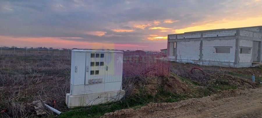 Săbăreni, casă la rosu 116 mp utili, curte 607 mp - 10
