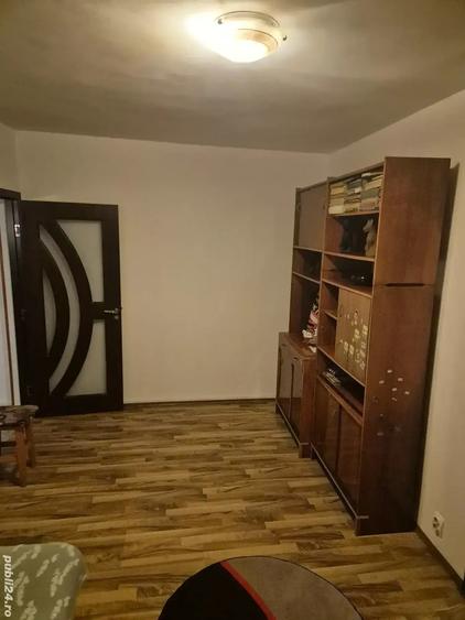 Apartament 3 camere de vanzare , Etaj 2 Bal?, str. Nicolae Balcescu nr. 177 - 1