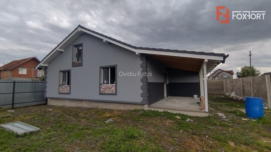 Casa individuala 4 camere, Sanmihaiu Roman- Toate utilitatile