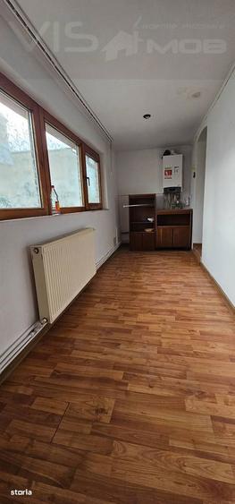 Apartament de 3 camere - Zona de jos - De inchiriat - 1