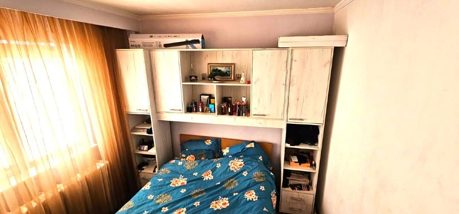 inel 2-2 camere etaj 4 din 5 - 1