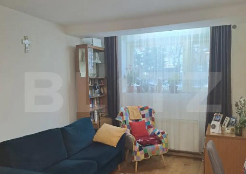 Apartament 2 camere la casa cu curte comuna ?i parcare, G - 7