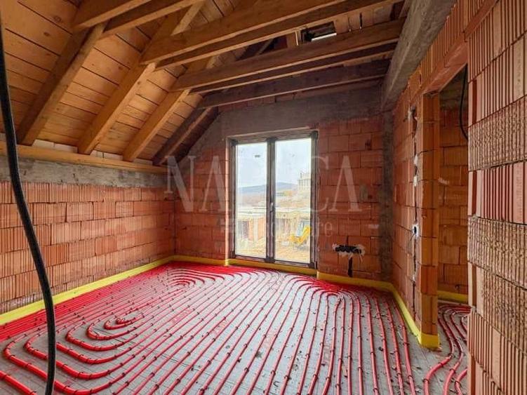 Casa 4 camere de vanzare in Salicea - 5