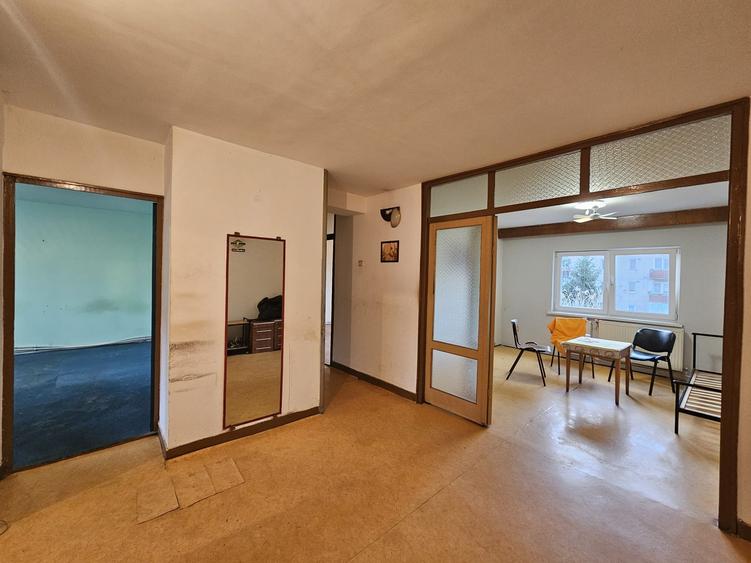 Apartament 3 camere, decomandat, Zona Mihai Eminescu in C-uri - 21