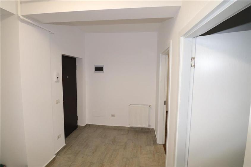 Apartament 2 camere,mobilat si utilat, bloc nou, central, parcare - 8