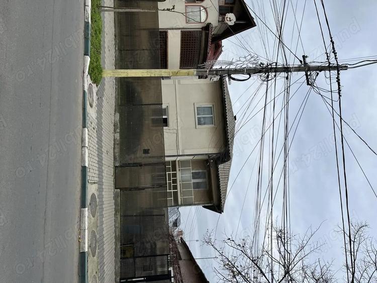 Vila de vanzare Techirgiol central, renovabila cu potential turistic - 2