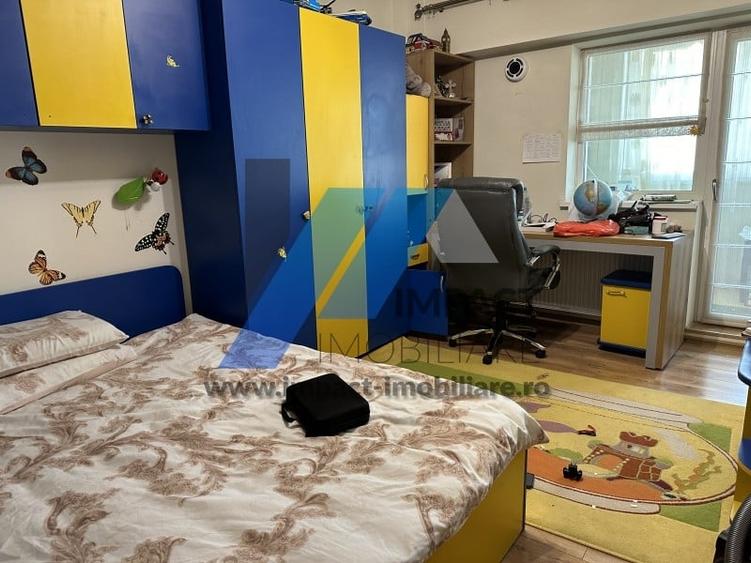 4 camere decomandate,Calea Bucuresti-Universitate,centrala termica,3 dormitoare - 5