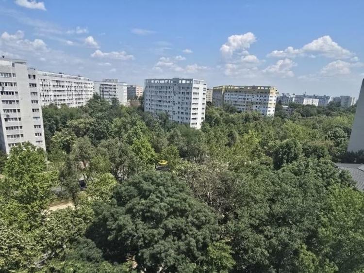 Apartament cu 2 camere decomandat în Dristor