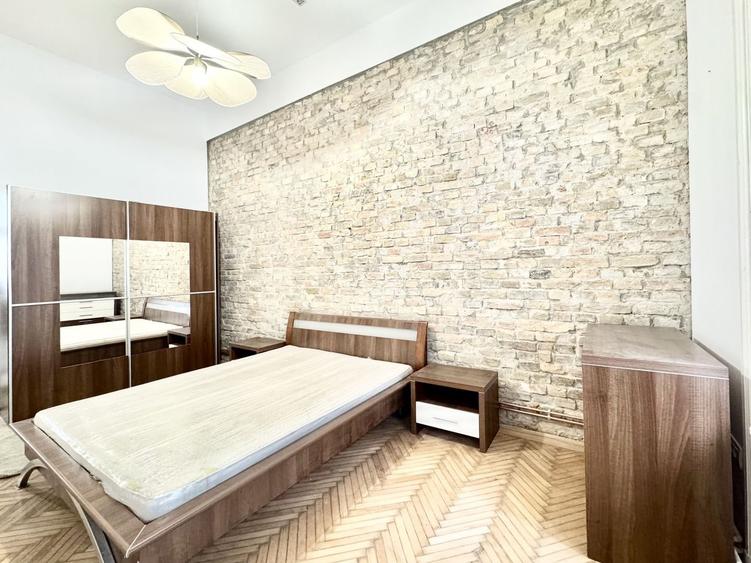 Apartament 2 camere, primitor si cochet, prima închiriere, Piața Maria - 13