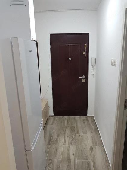 Zona Modern, langa Casa de Pensii - apartament o camera - 10