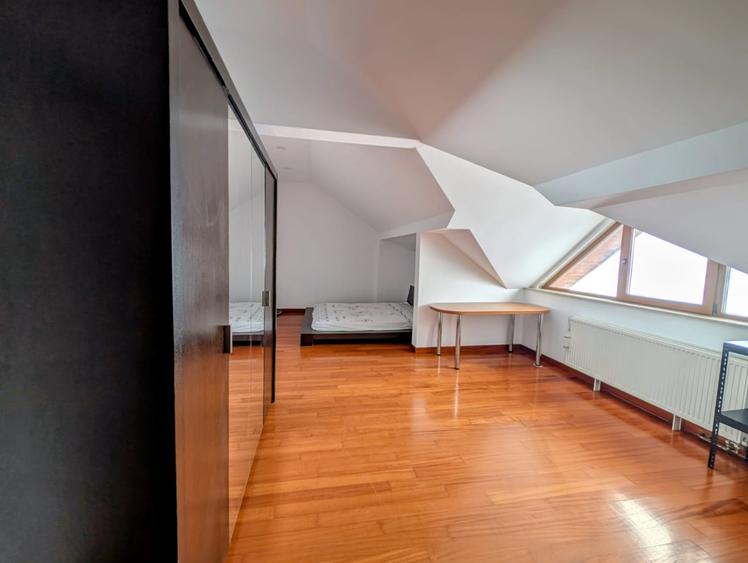 Pipera-Iancu Nicolae,living spatios,complex inchis,semimobilata,lux,termen lung - 19