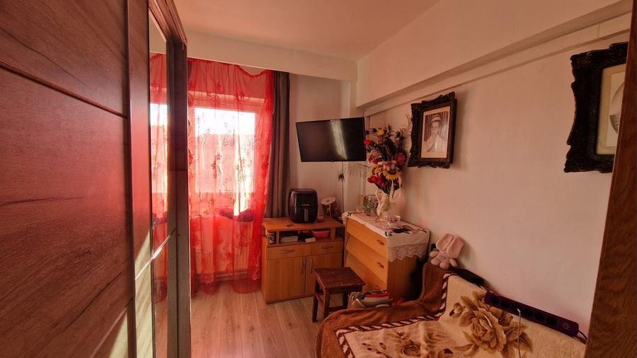 DE VÂNZARE: Apartament 3 Camere Baia Mare - Republicii, 49.90mp - 4