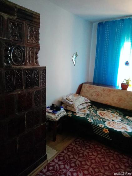 Vind casa la tara - 8