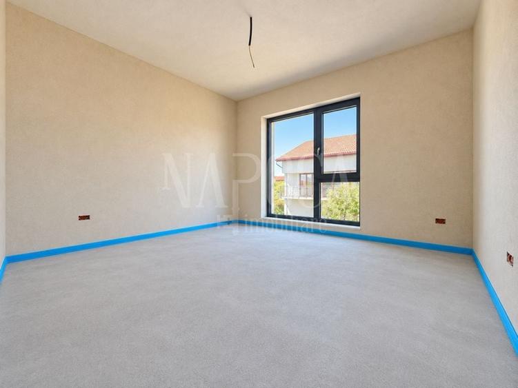 Duplex cu 4 camere cu Canalizare în Andrei Mureșanu
