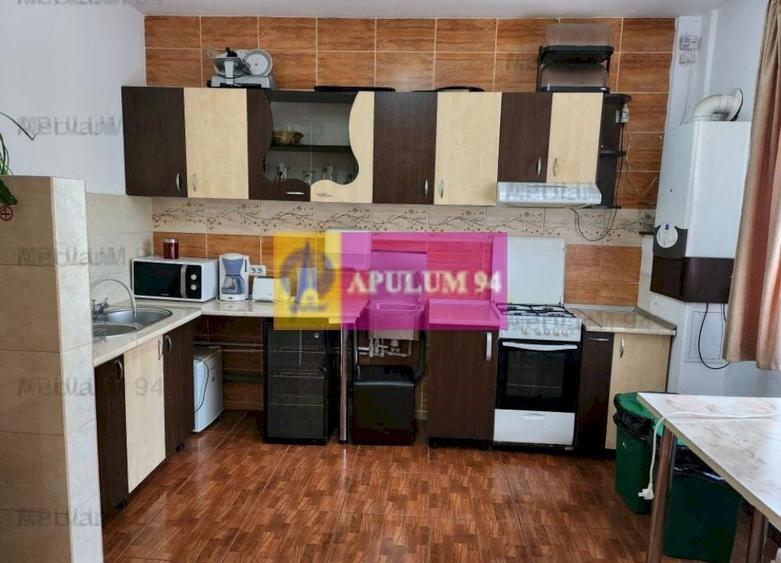 Pensiune de v&acirc;nzare &icirc;n Bușteni - Zonă deosebită - 11