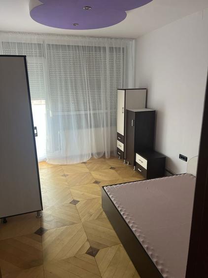 ARED R1, POPRIETAR 3 camere, 108 mp. cu scara interioara et.4-5 - 2