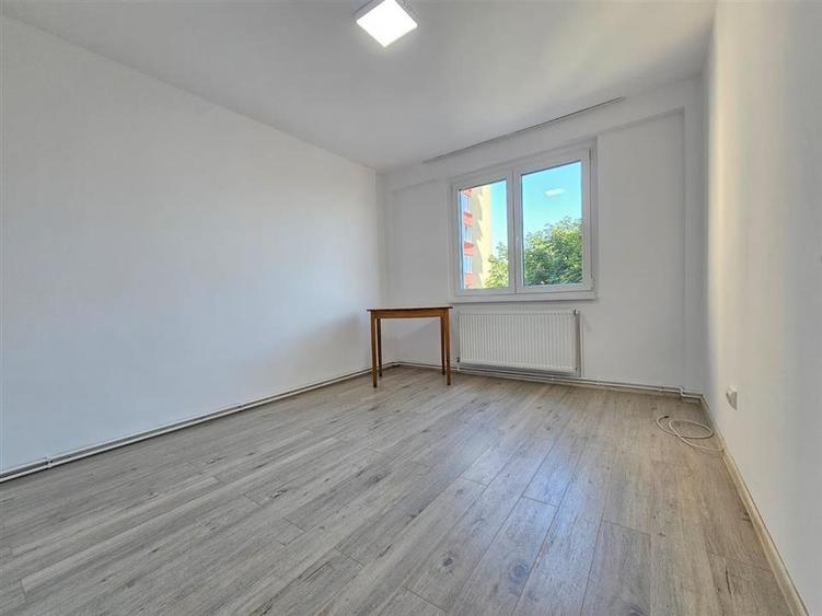 Apartament 3 camere, de inchiriat, Zona Grivitei - 4