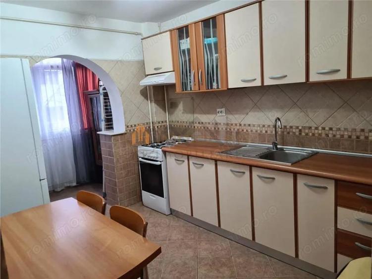 Inchiriere apartament 1 camera - Podu de Fier - 6