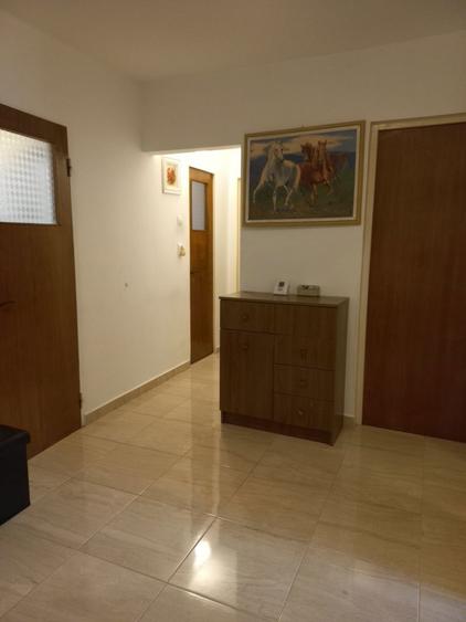 De inchiriat ap 4 camere Cluj Napoca, Manastur - 2
